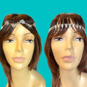 SET OF 2 STRETCHY HEADBANDS‎ 1 SILVER FEATHER AND 1 SILVER POINTY OVAL SHAPED